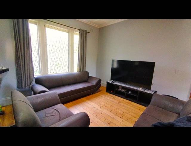 3 BEDROOM HOUSE FOR SALE IN PRESTBURY